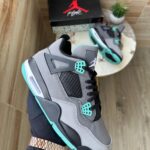 Jordans Retro 4 - Green Glow Edition