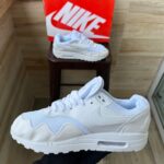Nike Airmax 1 Patta Triple White Edition