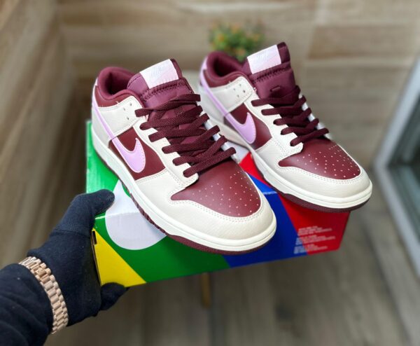 Nike SB Dunk Valentines: Suede Leather, Sizes 41-45