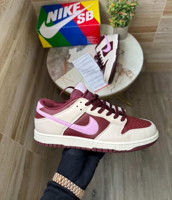 Nike SB Dunk Valentines: Suede Leather, Sizes 41-45