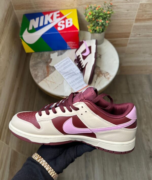 Nike SB Dunk Valentines: Suede Leather, Sizes 41-45
