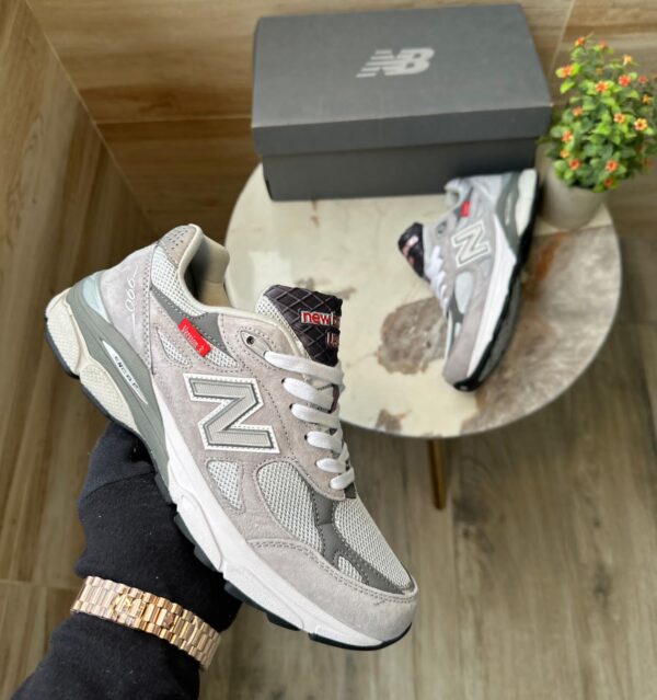 Unleash the Classic with New Balance 990 V3 - WeftKart