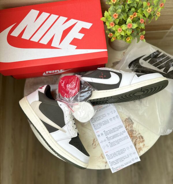Air Jordans Retro 1 Travis Scott Travis Mocha - WeftKart