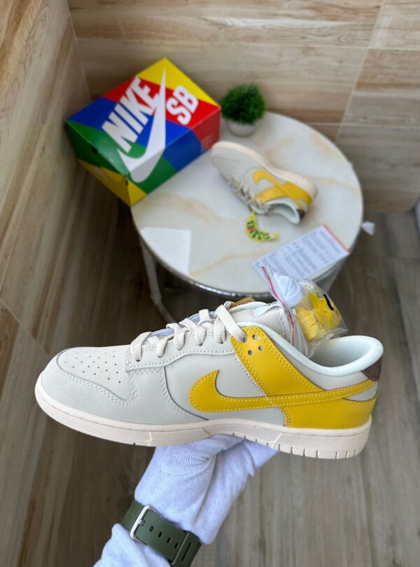 Nike SB Dunk Banana Shake - WeftKart