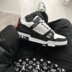 Louis Vuitton 2 Trainers - WeftKart