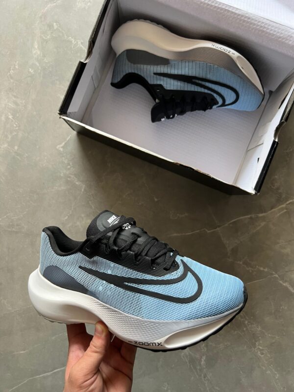 Nike Zoom Fly 5 Premium Men's Running Shoes - WeftKart