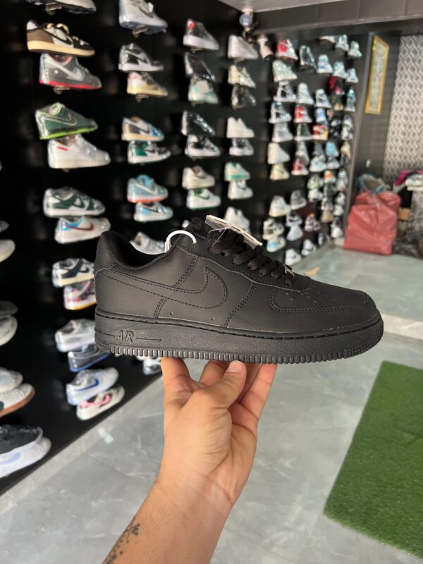 Nike half airforce full leather quality First Copy ( unisex )