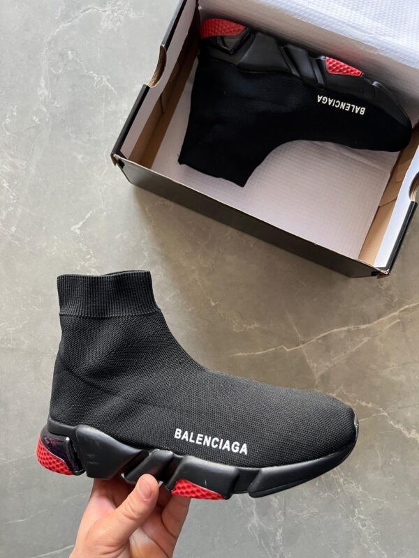 Branded Men's Speed Trainer 2.0 Sneakers