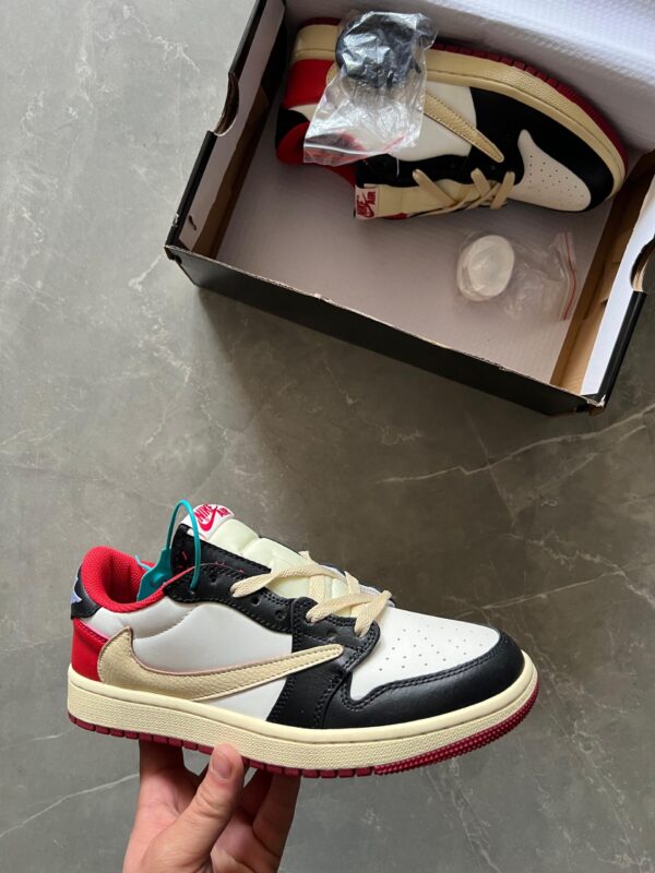 Branded Air Cut Low Travis Scott Sneakers