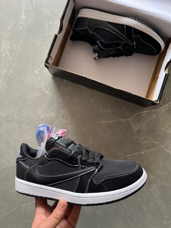 Branded Air Cut Low Travis Scott Sneakers