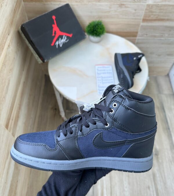 Branded AIR RETRO 1 BATMAN Sneaker
