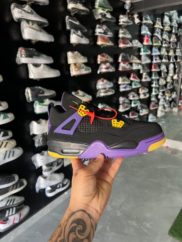 Branded Jordan Retro 4 First Copy Online