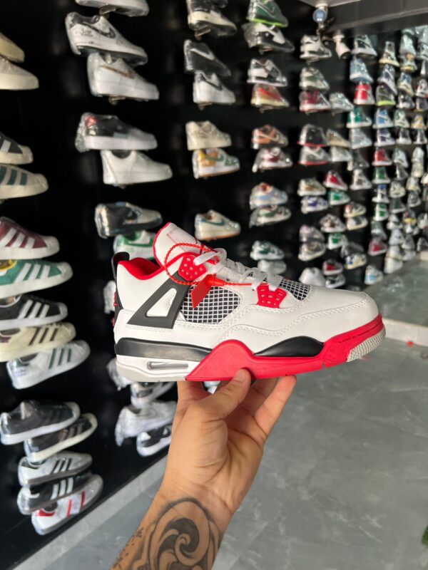 Branded Jordan Retro 4 First Copy 7A - WeftKart