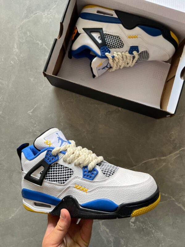 Branded Jordan Retro 4 1st Copy of Shoes (White and Blue)