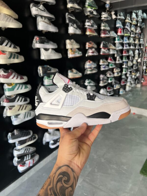 Branded Jordan Retro 4 First Copy 7A Quality