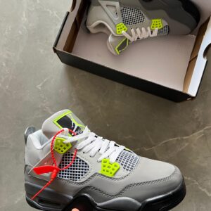 Branded Jordan Retro 4 First Copy