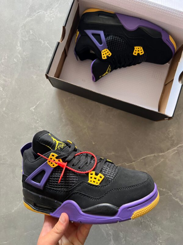 Branded Jordan Retro 4 First Copy Online