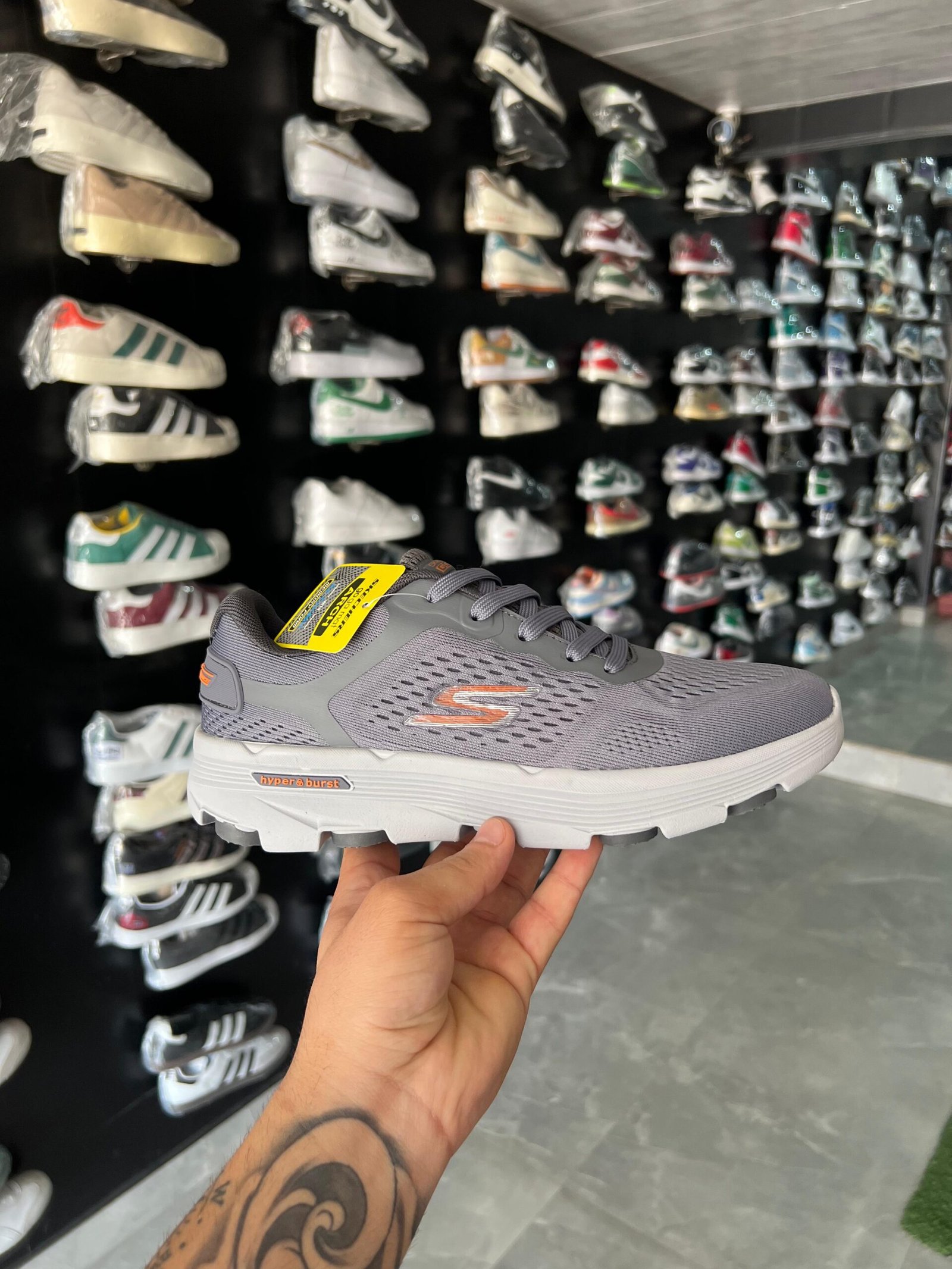 Fabrica skechers deals
