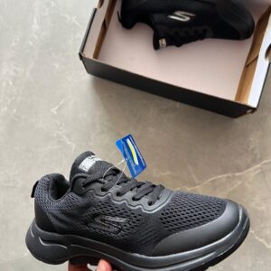 Branded Skechers Go Run Running Shoes (Black)