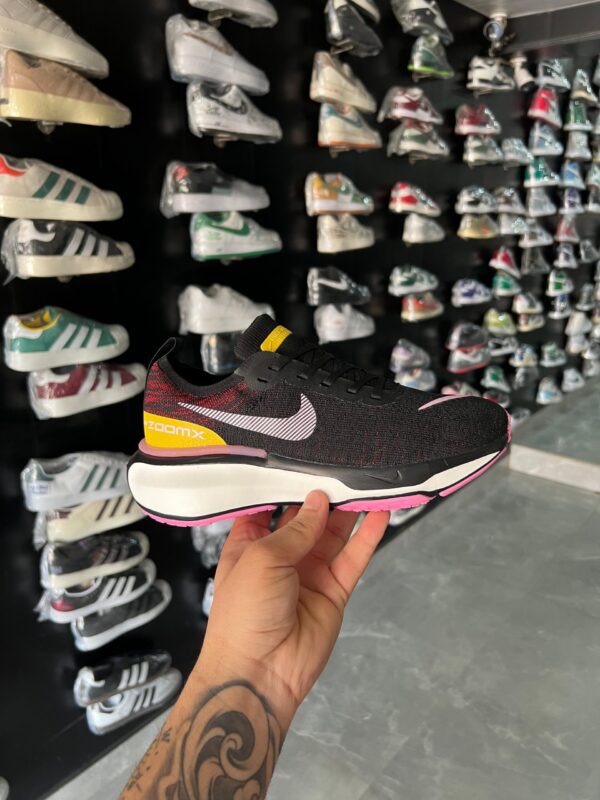 Branded Nike Invincible Run 3 (Girls) Black
