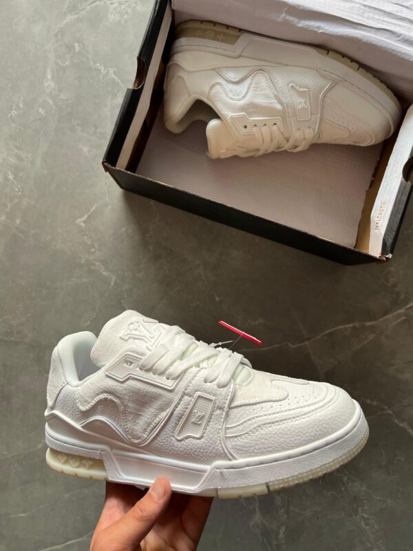 Branded LV Sneaker 1st Copy Shoes (White)