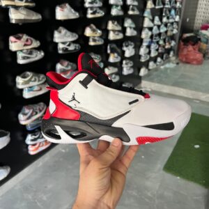 Air Jordan Max Aura 4 Men's Shoes