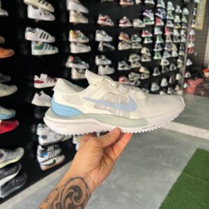 Nike Zoom Vomero 15 Shoes