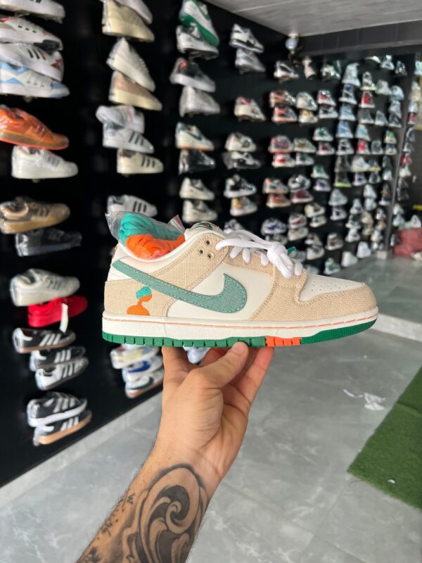Nike Dunk Low SB x Jarritos - WeftKart