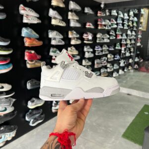 Jordan Retro 4 Shoes for Girls - White