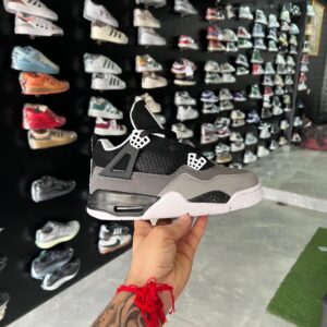 Jordan Retro 4 Shoes for Girls - Black & Gray