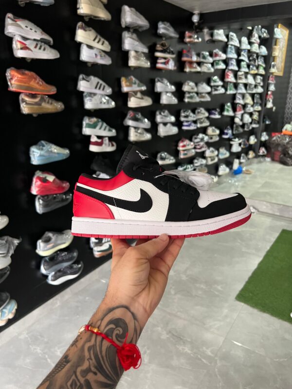 Nike Air Jordan Low Cut Red