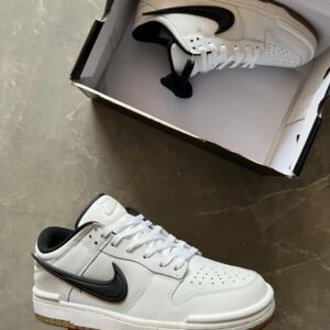 Nike SB Dunk Ambush Low Sneakers