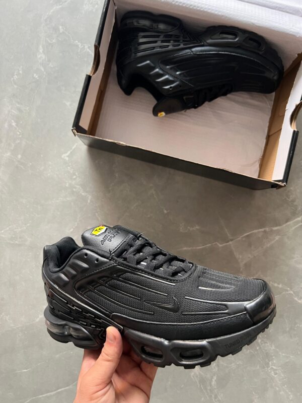 1st Copy Nike Shoes