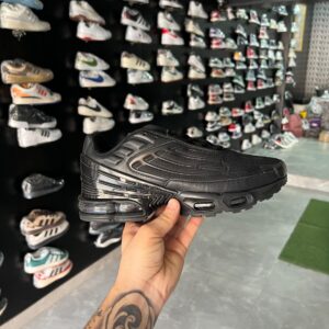 1st Copy Nike Shoes