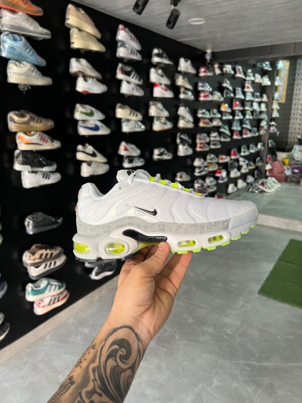 Nike Air Max First Copy Online