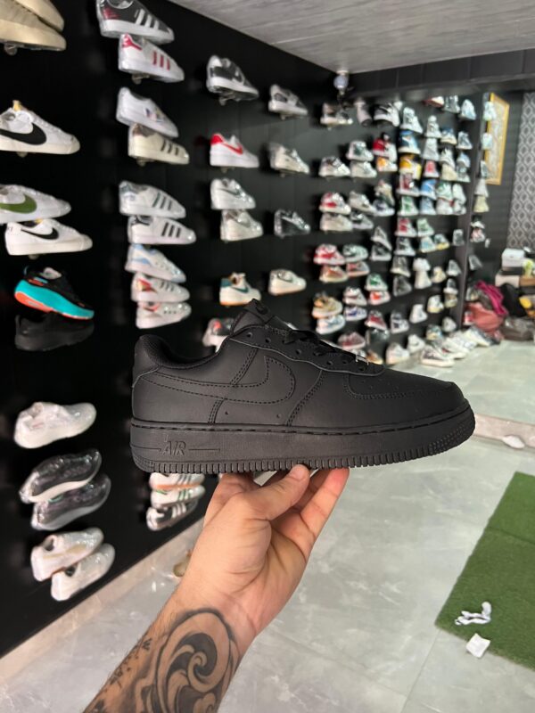 Nike First Copy Shoes