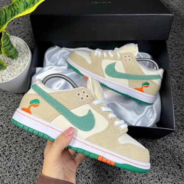 Nike First Copy Shoes