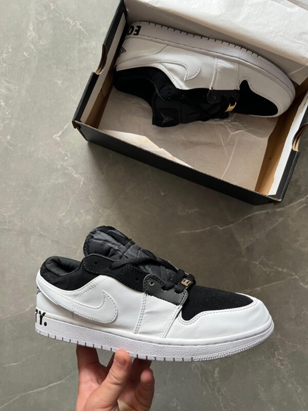 Shoes 1st Copy