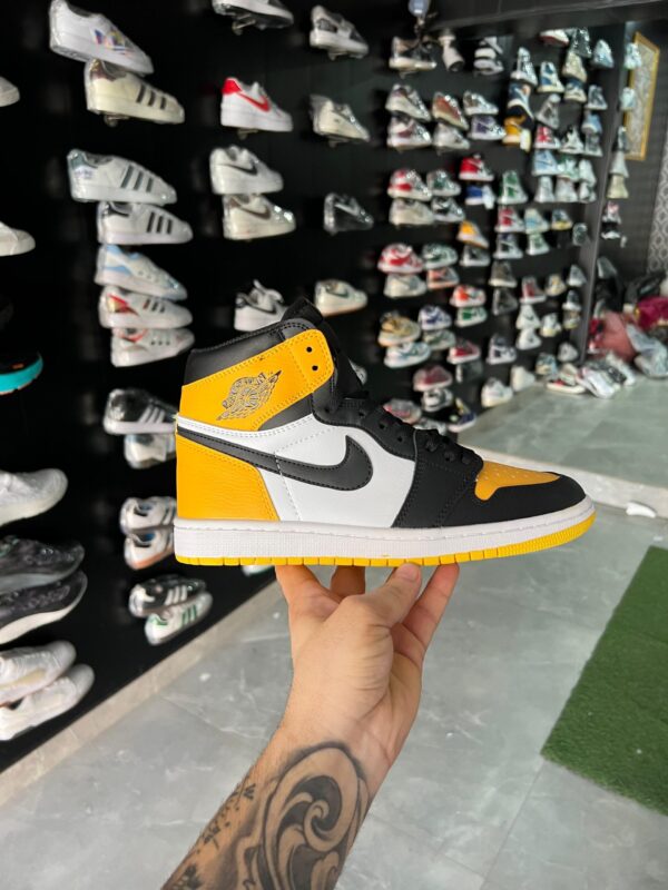 Shoes 1st Copy