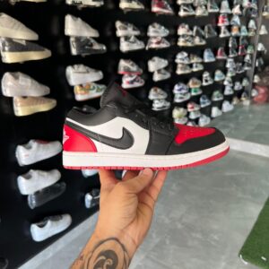 Shoes 1st Copy