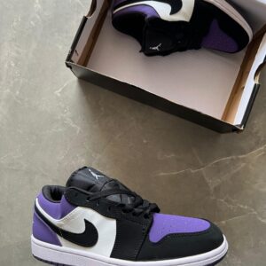 Sneaker First Copy