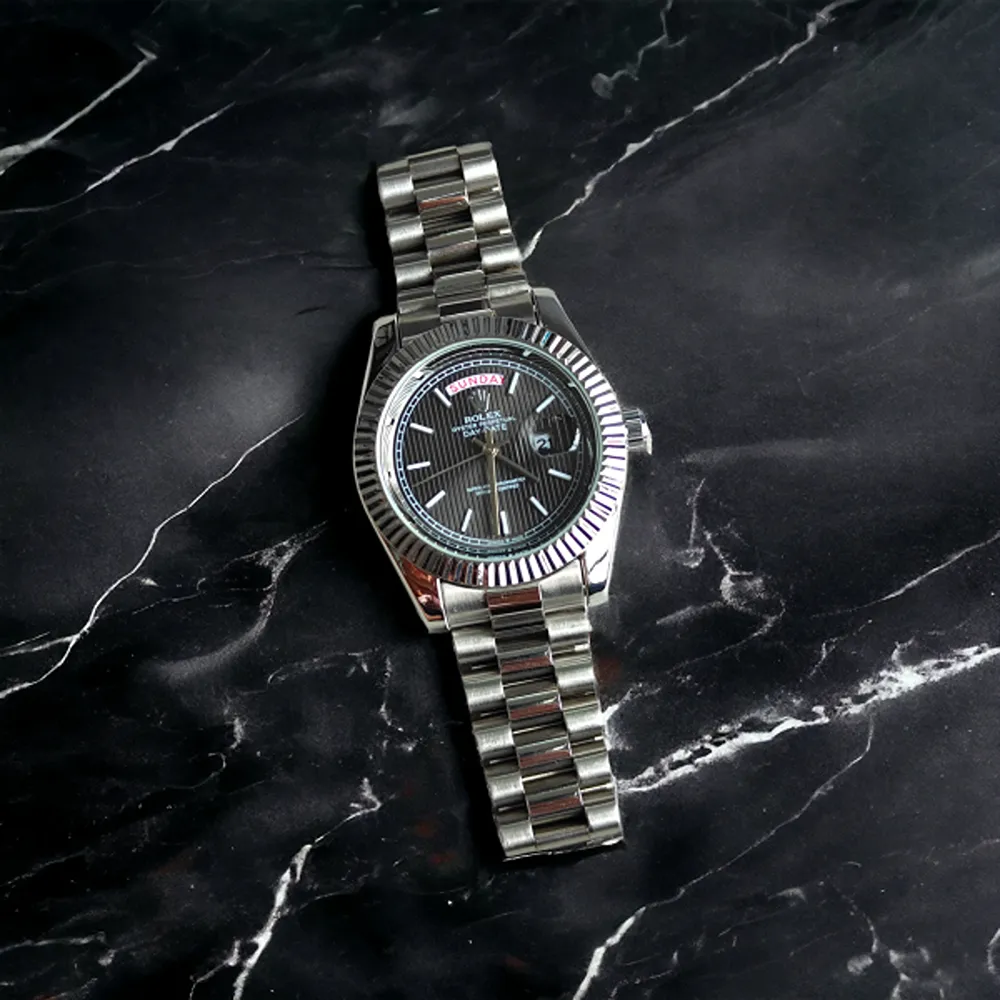 buy-classy-audemars-piguet-watch-for-men-tw426.webp