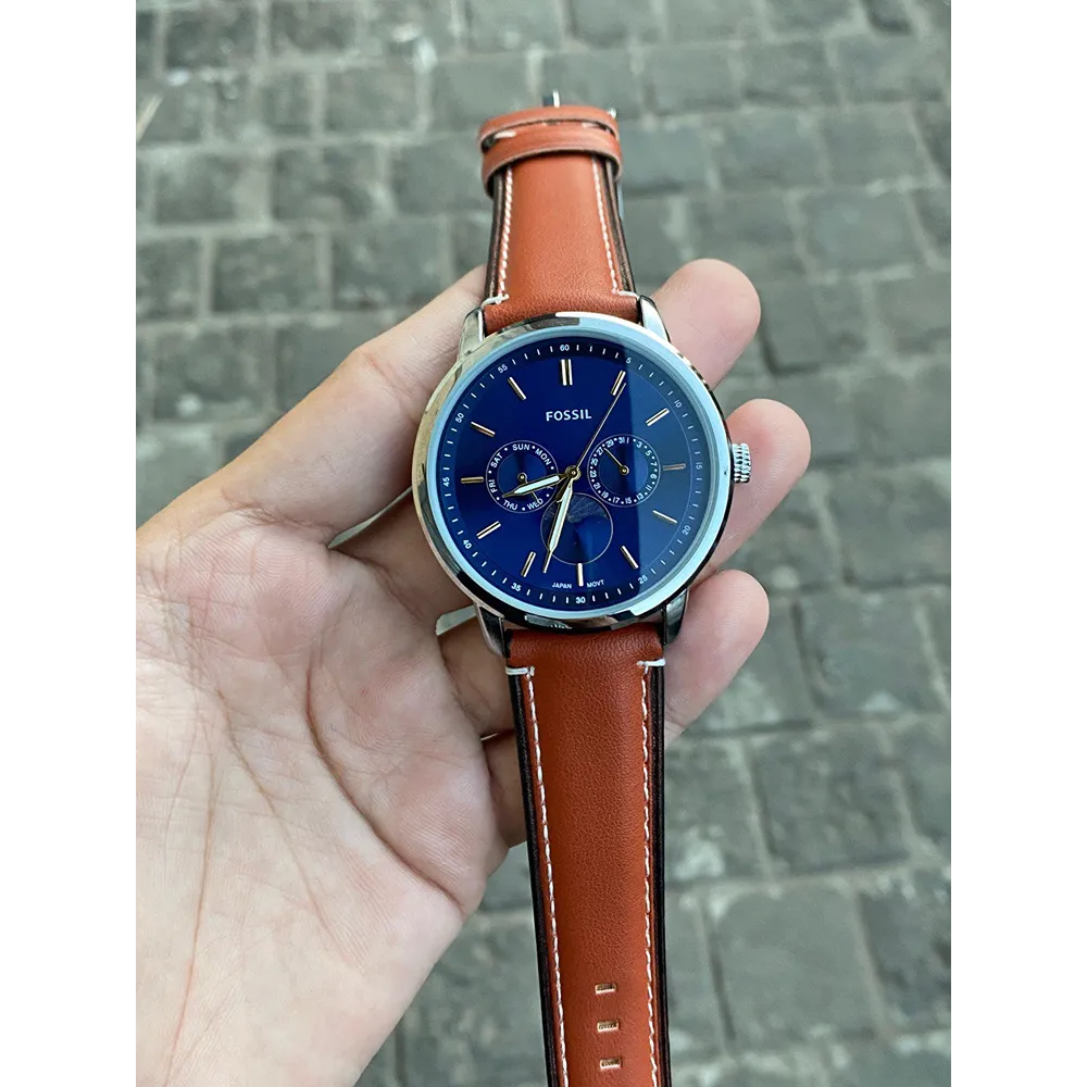 buy-classy-fossil-watch-for-men-sg8807.webp
