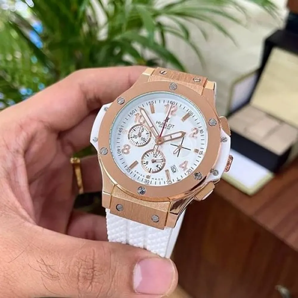 buy-classy-hublot-big-bang-all-chronograph-watch-for-men-shh04700.webp