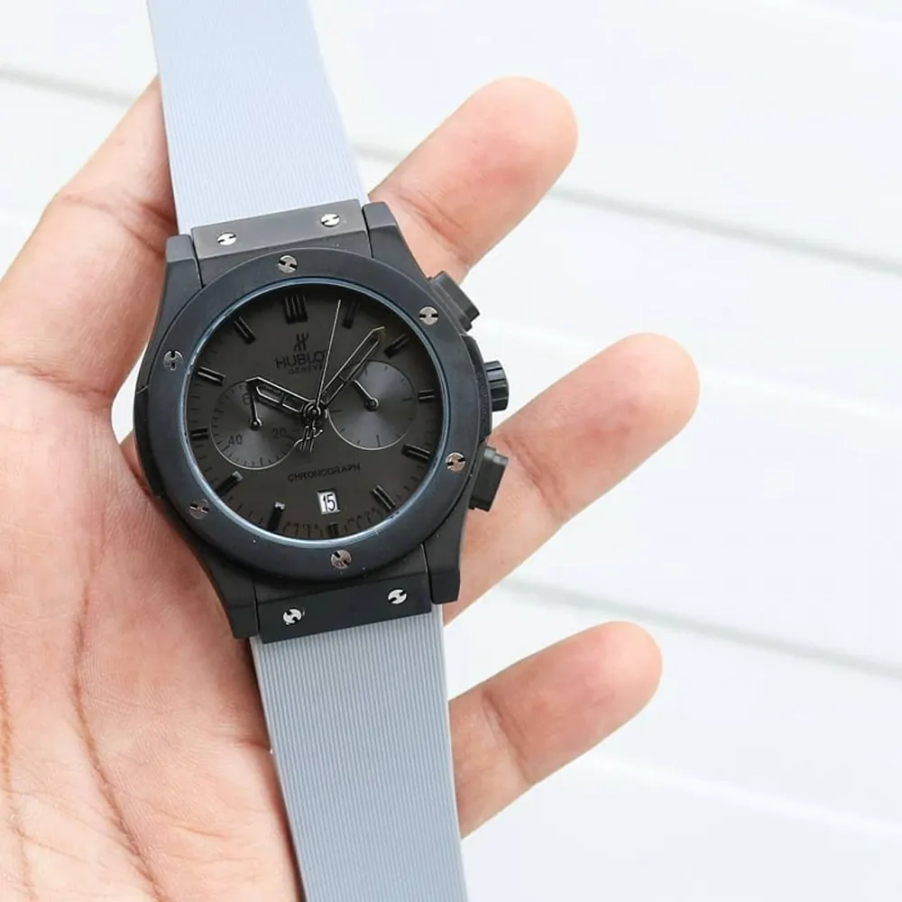 buy-classy-hublot-big-bang-watch-for-men-cso1739.webp