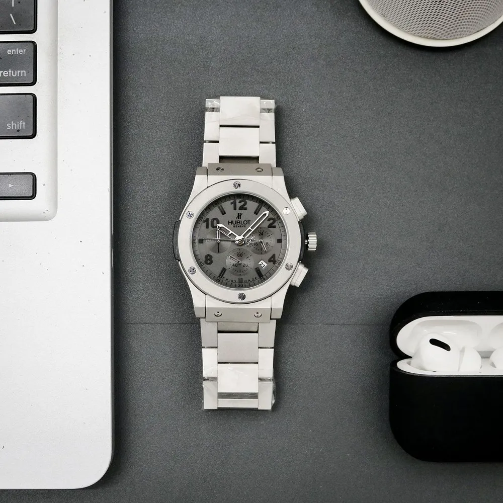 buy-classy-hublot-watch-for-men-laz1376.webp