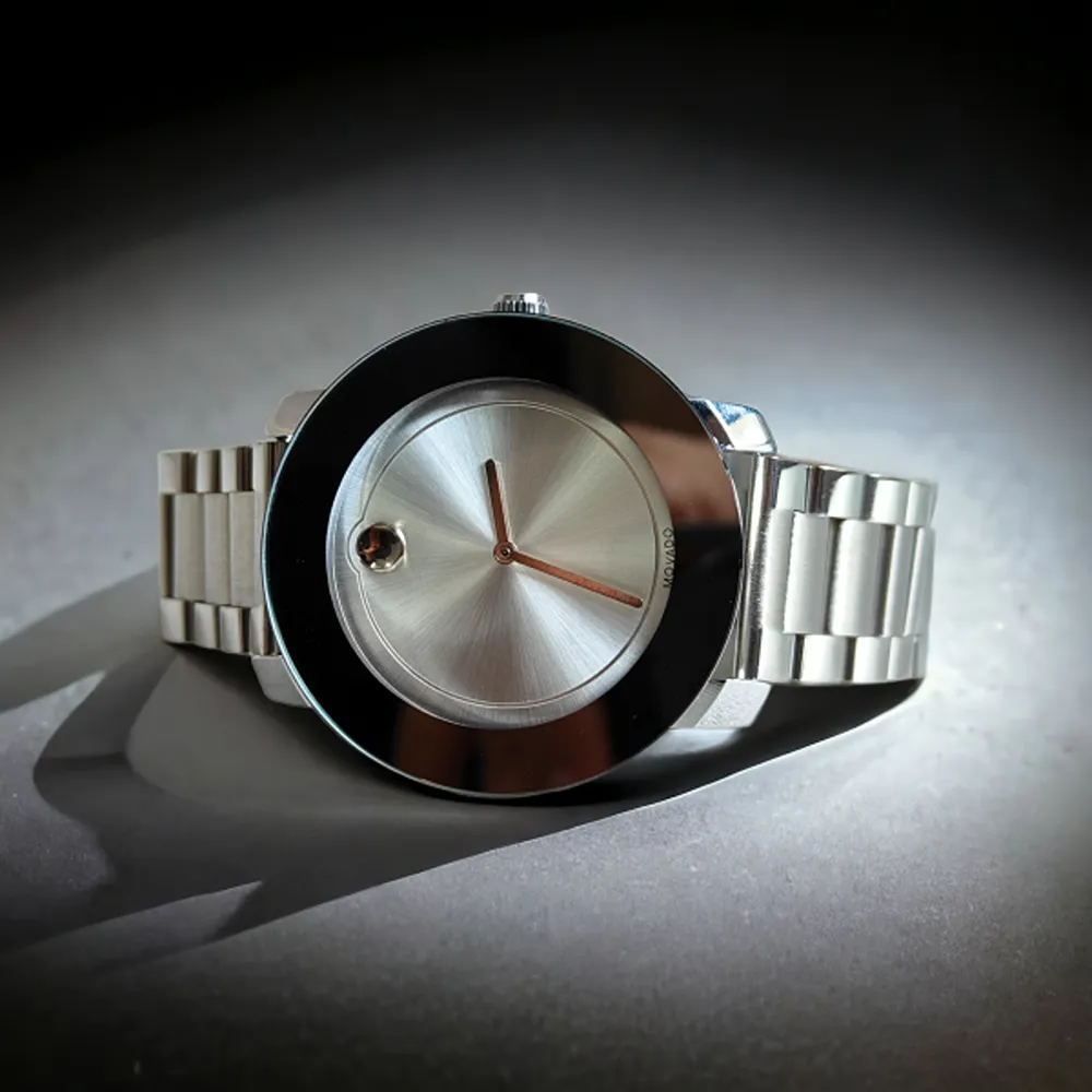 buy-classy-movado-watch-for-men-tw463.webp