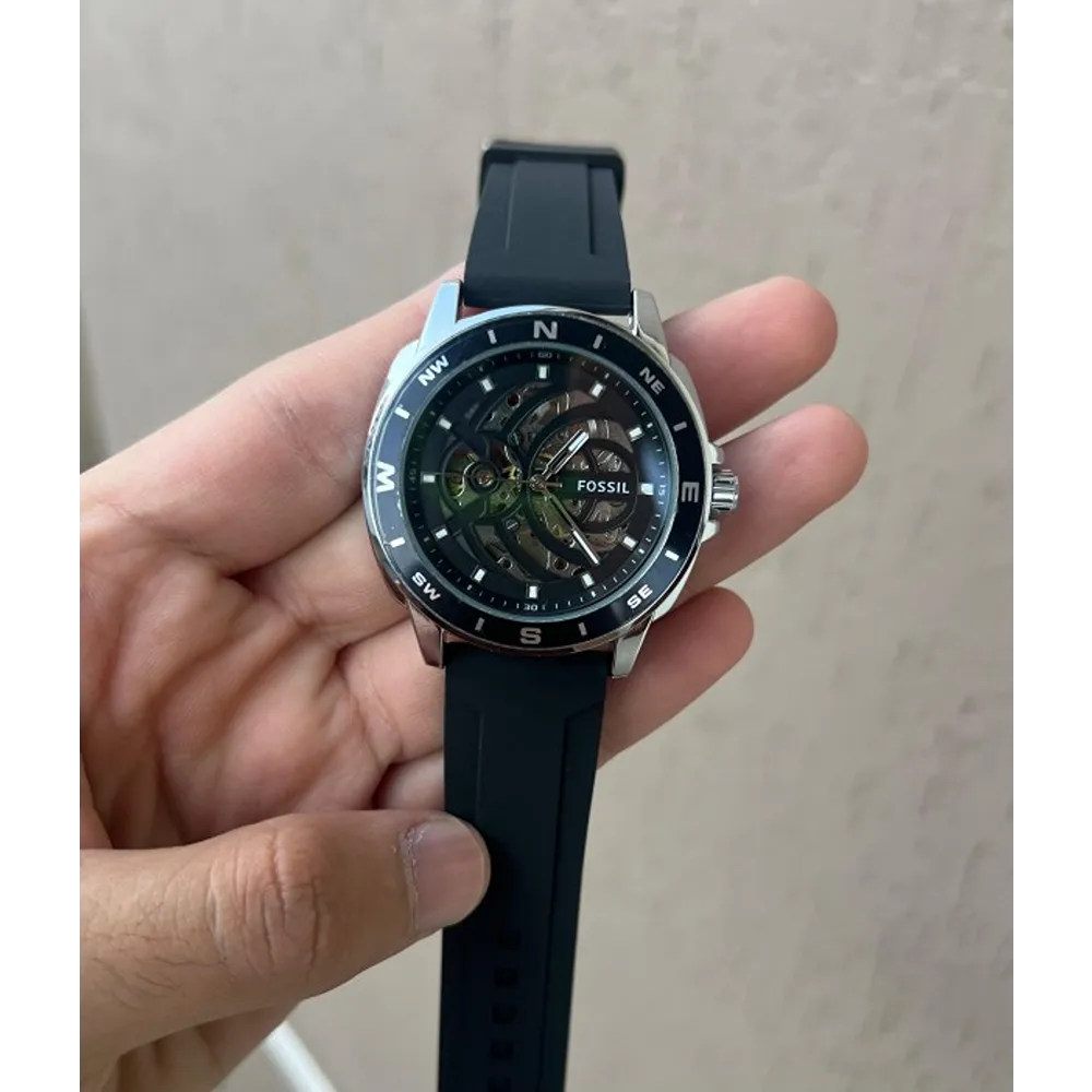 buy-imported-fossil-watch-for-men-cls513.webp