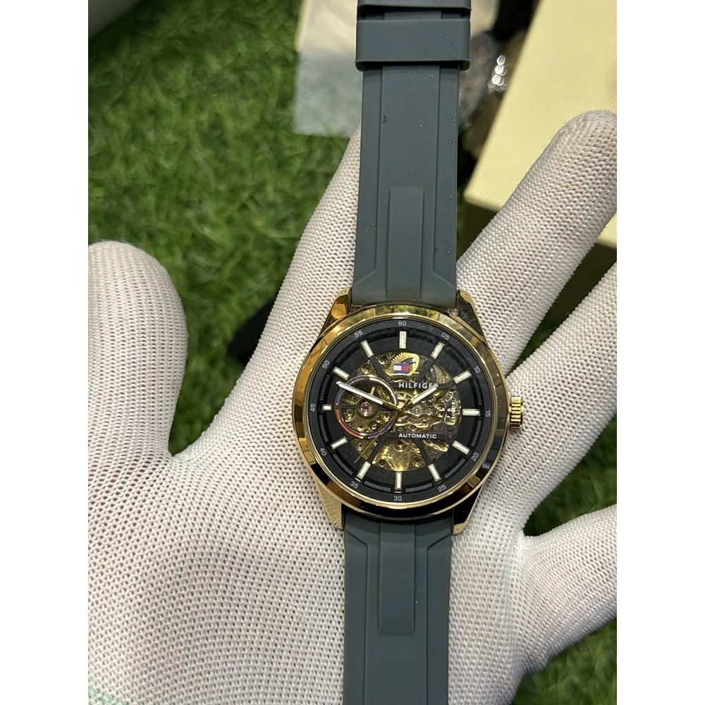 buy-imported-tommy-hilfiger-watch-for-men-rf430.webp