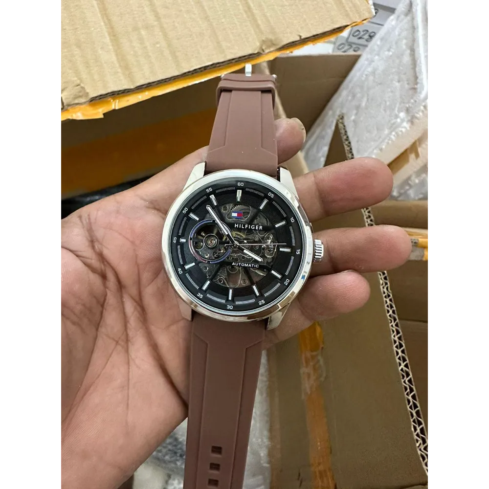 buy-imported-tommy-hilfiger-watch-for-men-wrj159.webp